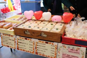 販売3